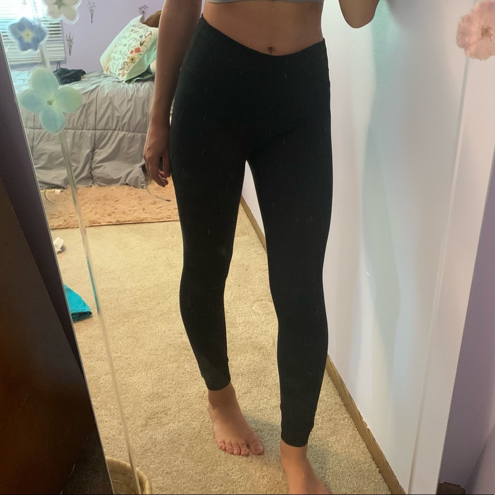 🌸🌸 Black fabletics leggings 🌸🌸